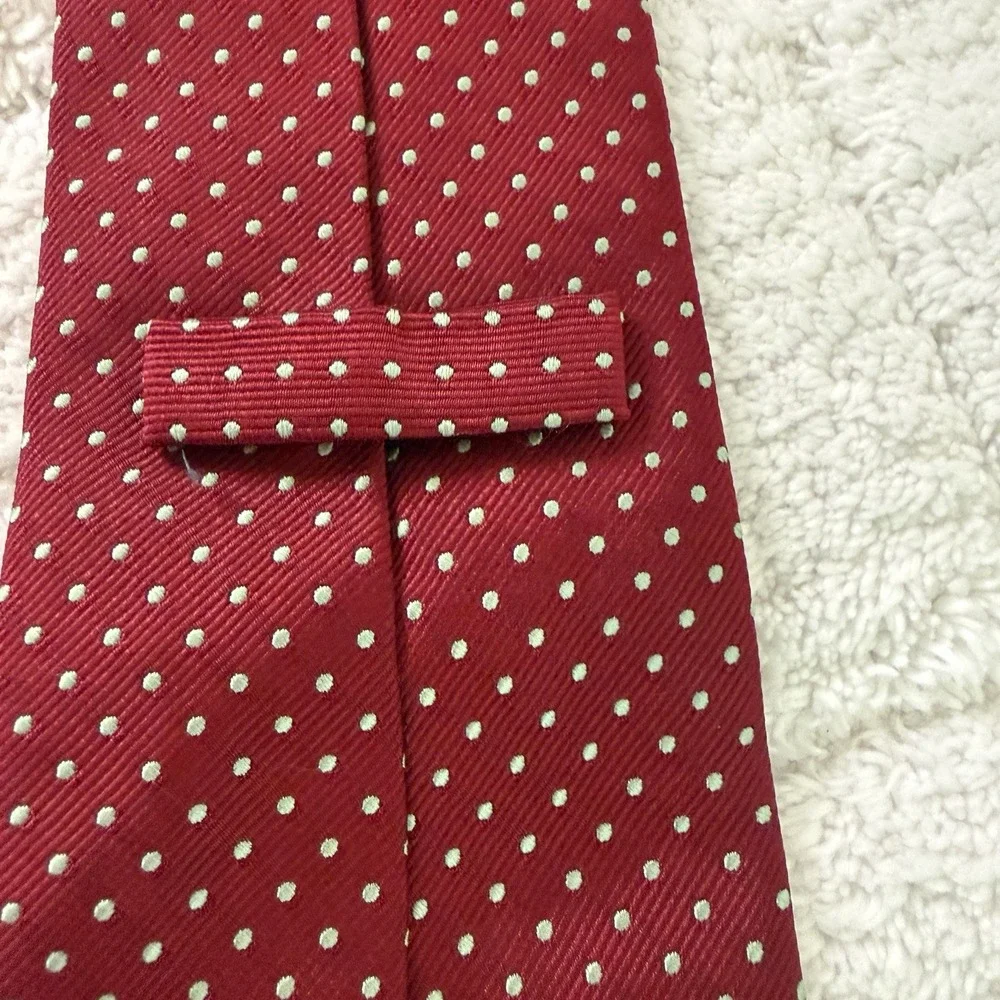 Lands' End 100% Silk Long Tie Necktie Burgundy Polka Dot Pattern 60.5